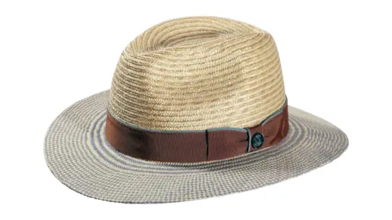 Fedora Sommerhut aus Panama- und Weizenstroh mit braunem Hutband und hellblauer Krempenkante