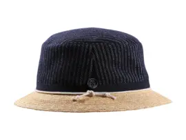 Sommer-Bucket-Hut mit marineblauem Kopfteil und naturfarbener Krempe