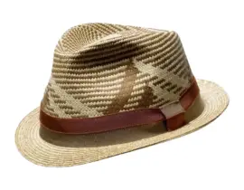 Trilby Strohhut mit gezacktem Panama-Muster und Rebsband in Cognac