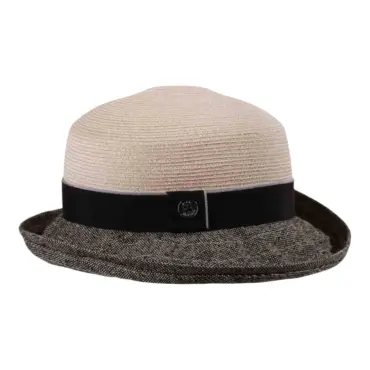 Rollbarer Damenhut aus Hanf und Seide mit Rebsband und 1919-Knopf