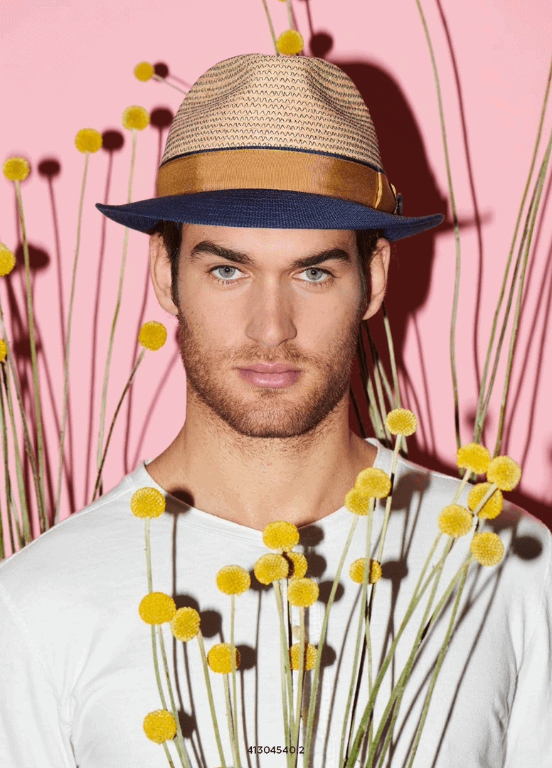 TRILBY “ROLI„ RAFFIA/WOLLE Natur/Blau/Zimt – Bild 2