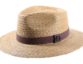 Strohhut Fedora mit luftiger Krone und farbigem Textil-Hutband mit Risa-Knopf