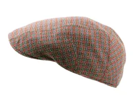 Schiebermütze im rot-naturfarbenen Karomuster aus Naturfasern
