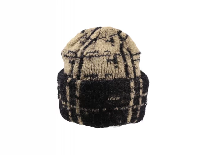 Strickmütze - Schwarze Eleganz