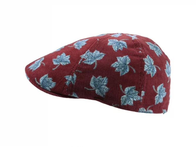 Wintermütze mit Blätterprint