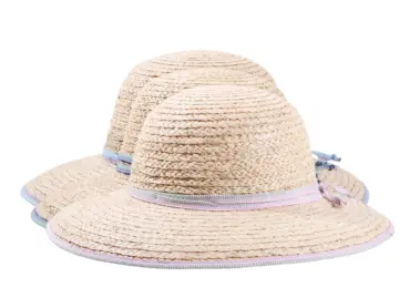 Damen Sommerhut Cloche Raffiastroh mit schmalem Hutband und Krempeneinfassung.
