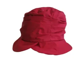 Damen Regenhut Fugger aus 100 % Polyester in Schwarz, Dunkelbraun, Rubinrot, Anthrazit mit modischer Drapierung