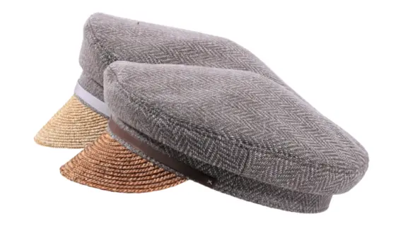 Camaret Mütze aus Virgin Wool mit Strohschild