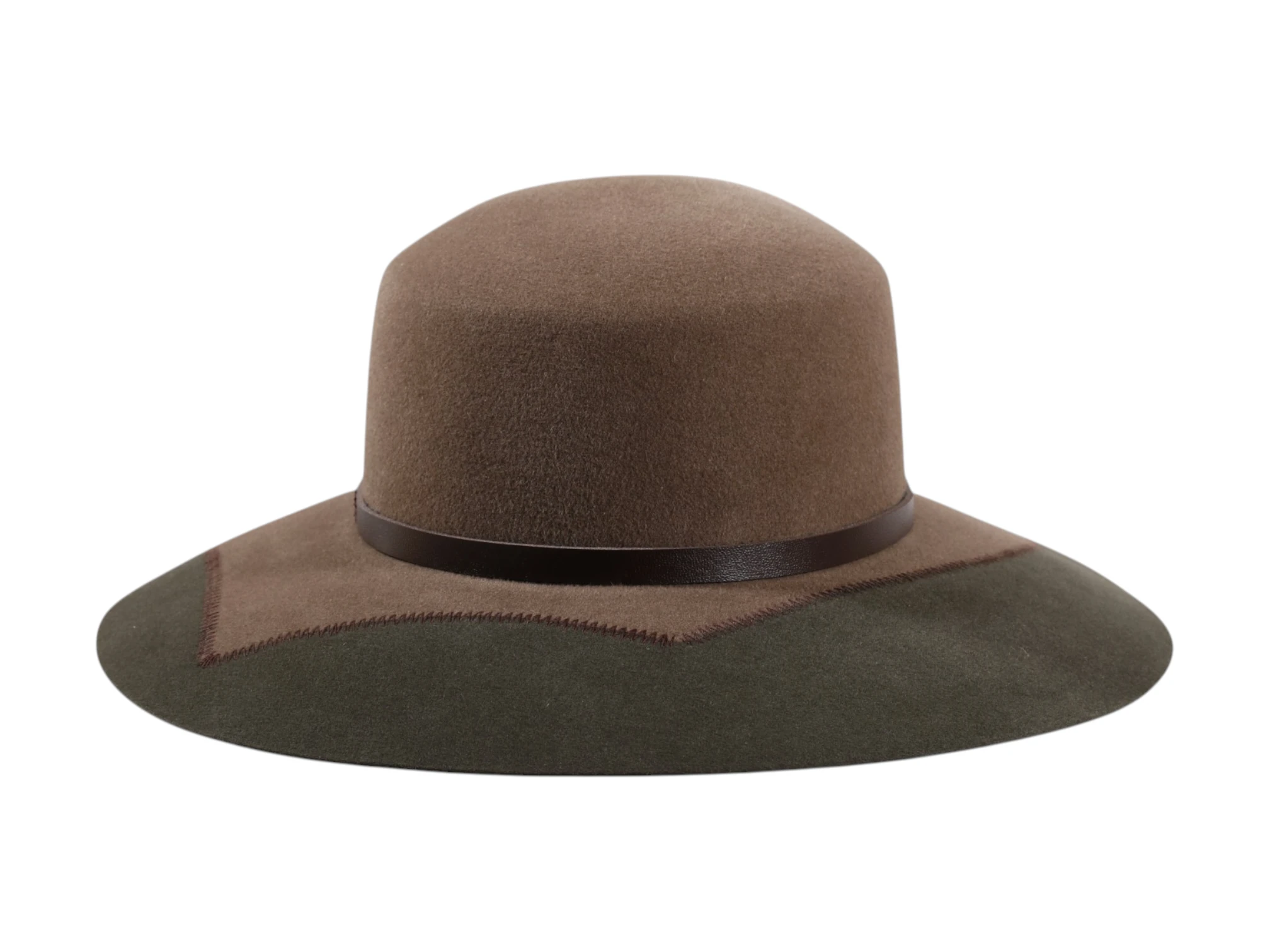 Cloche Velourshut in Moosgrün und Schlamm – Handmade Schweiz