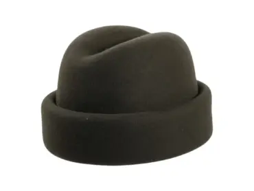 Moderner Toque Hut aus 100% Wollfilz – Schweizer Handarbeit